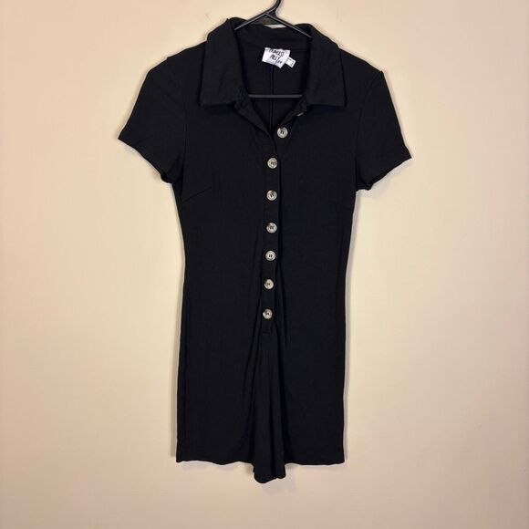 Princess Polly Black Ribbed Collared Button Front Romper US 8 - Picture 1 of 6